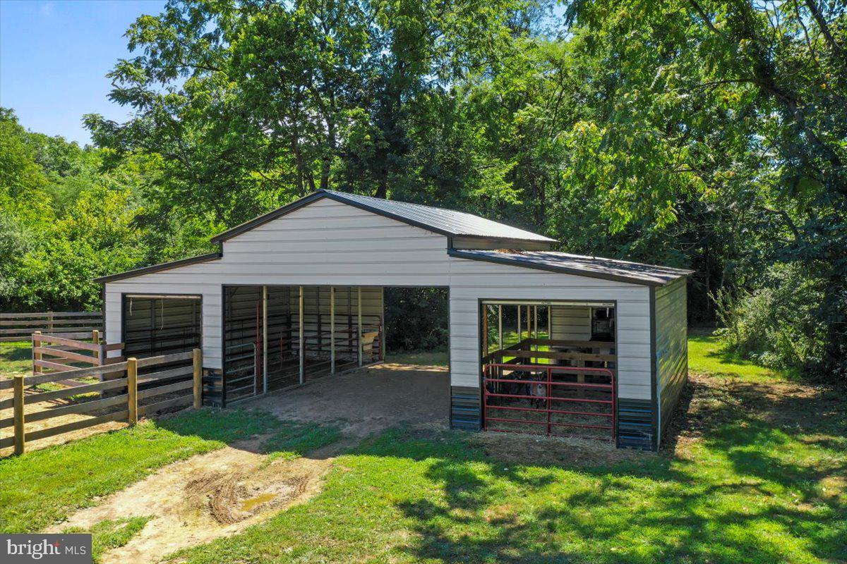 124 Hauptman Property Photo 26