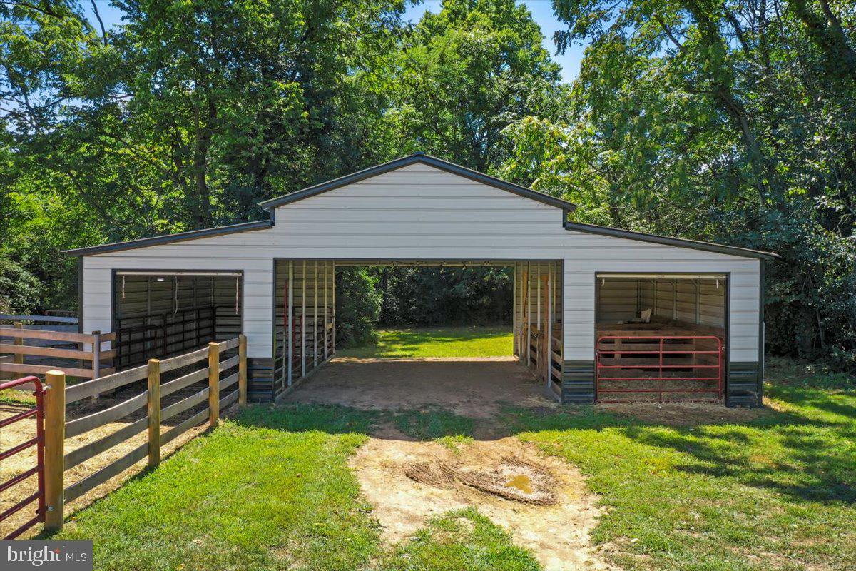 124 Hauptman Property Photo 27