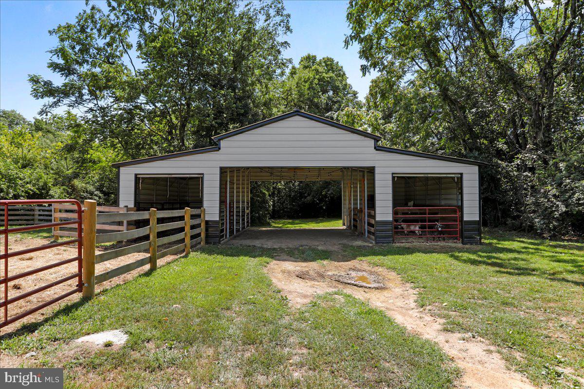 124 Hauptman Property Photo 29