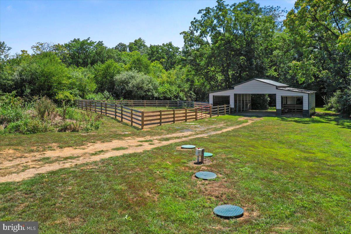124 Hauptman Property Photo 32