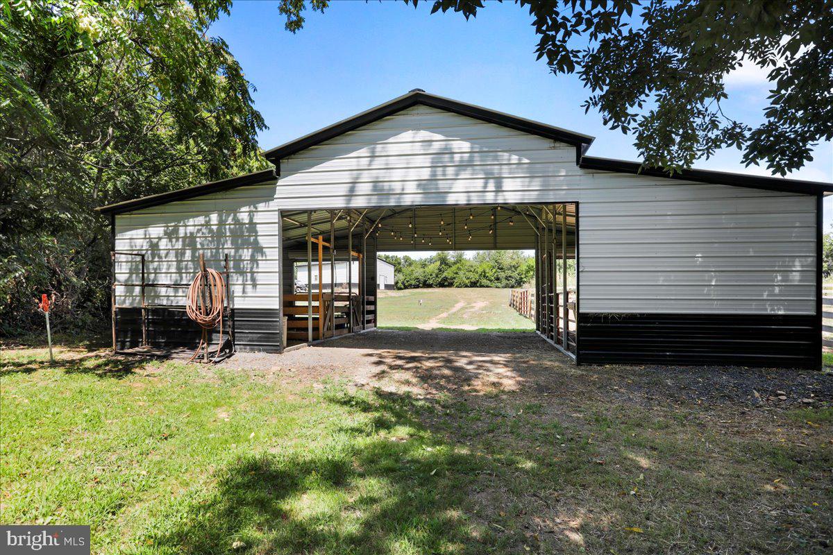 124 Hauptman Property Photo 38
