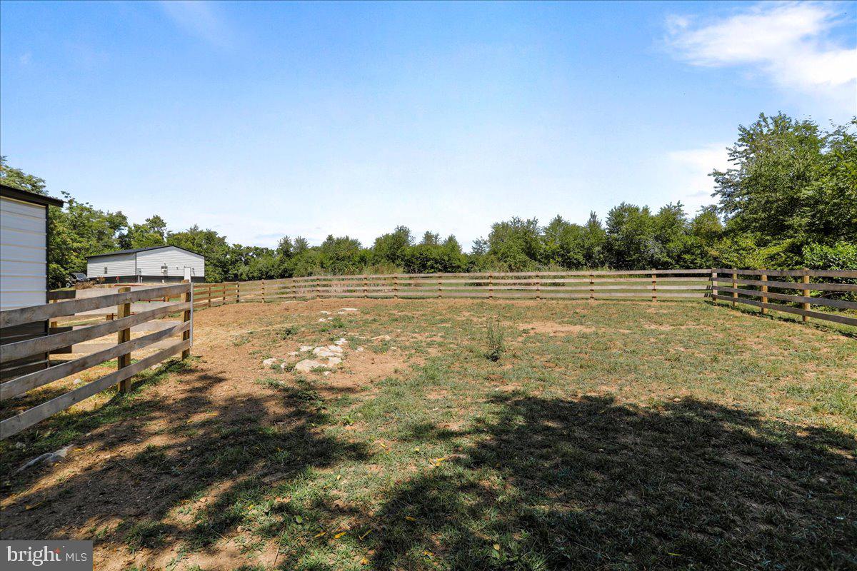 124 Hauptman Property Photo 43