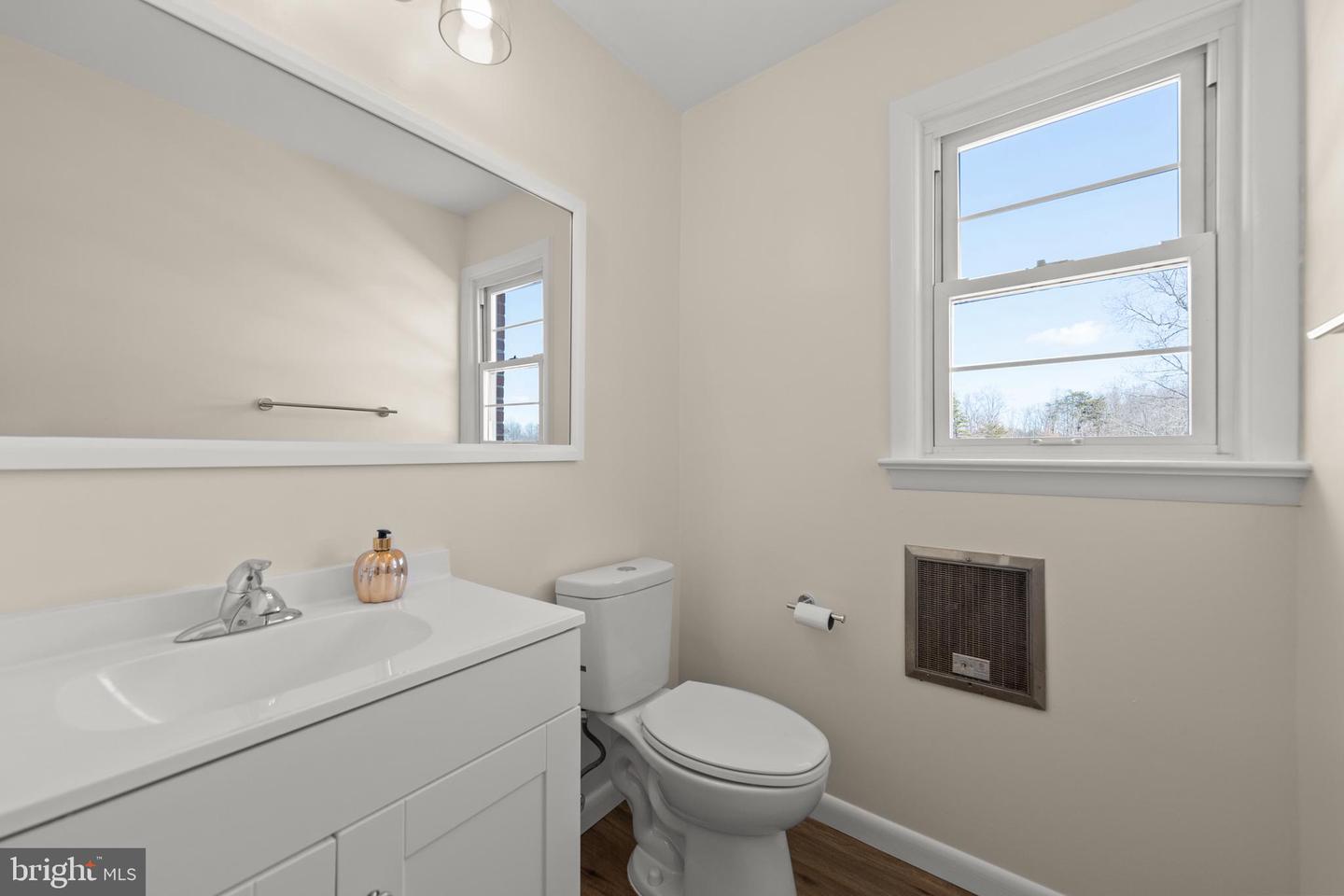 700 Bloomery Pike Property Photo 17
