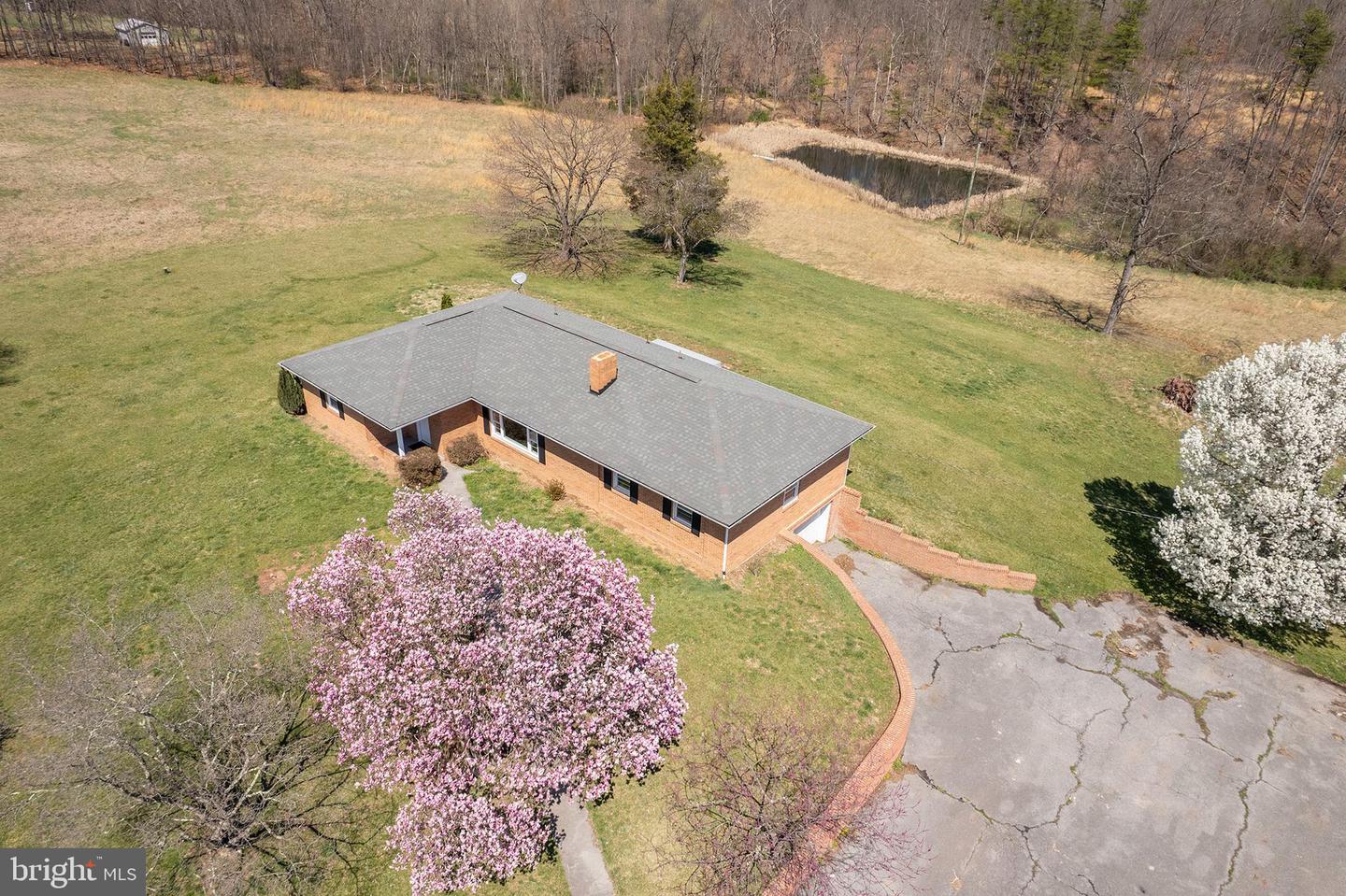 700 Bloomery Pike Property Photo 46