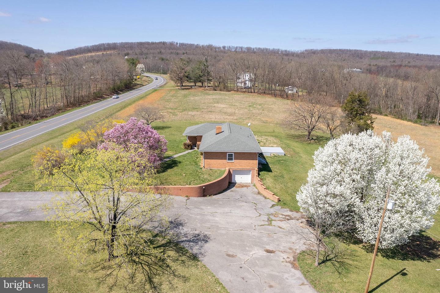 700 Bloomery Pike Property Photo 47