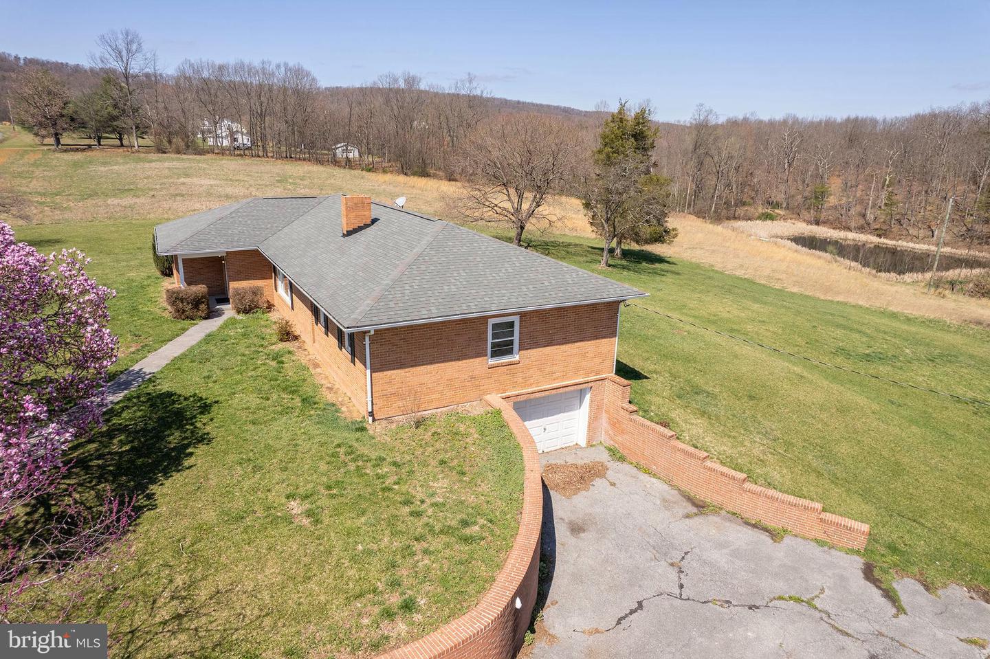 700 Bloomery Pike Property Photo 49
