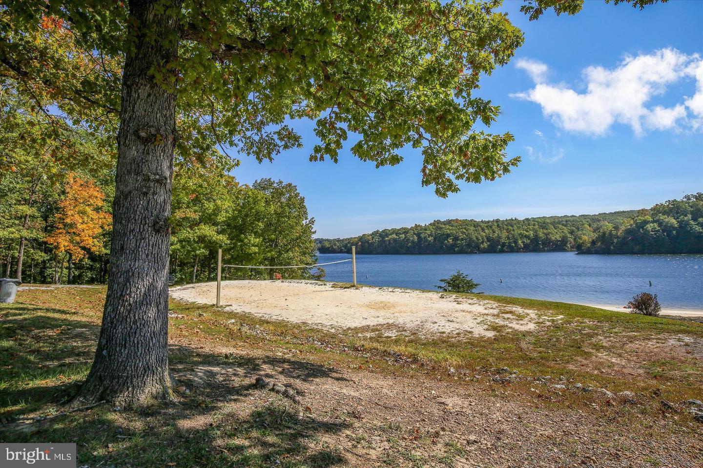 125 Lake Holiday Road Property Photo 64