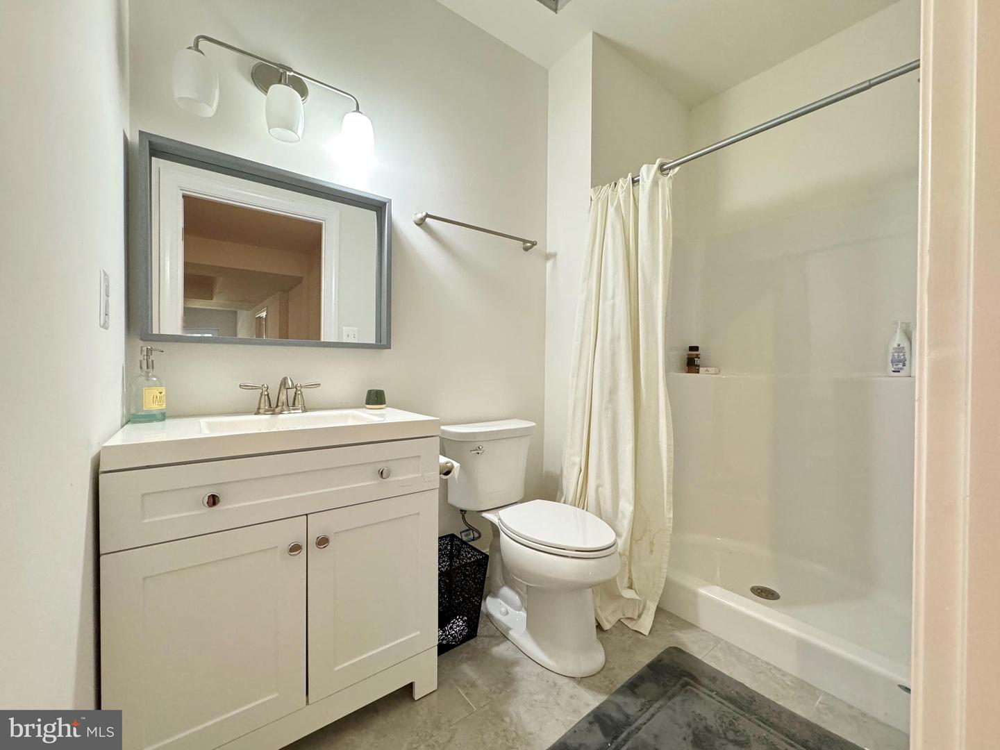 109 Inez Lane Property Photo 7