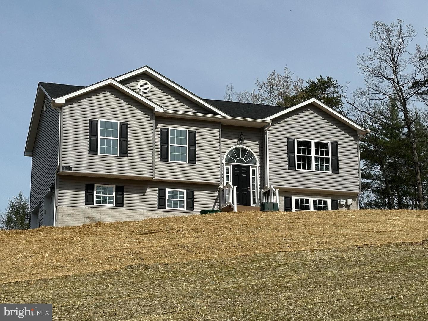 570 Glaize Orchard Rd Property Photo