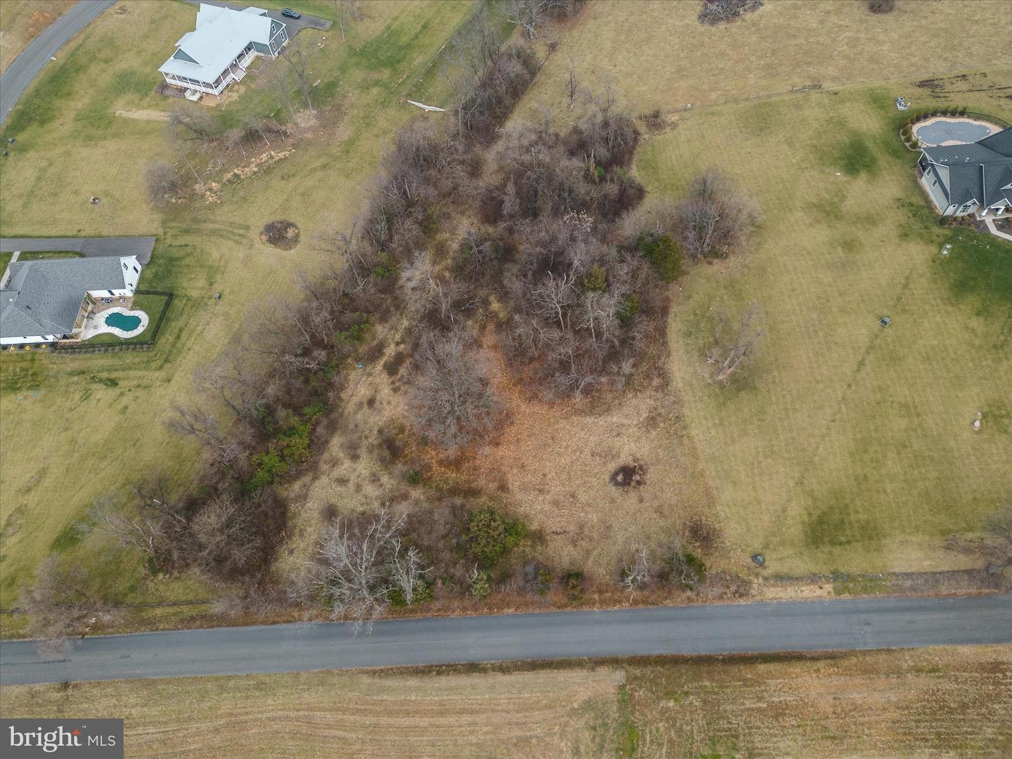 Carters Ln Property Photo 5