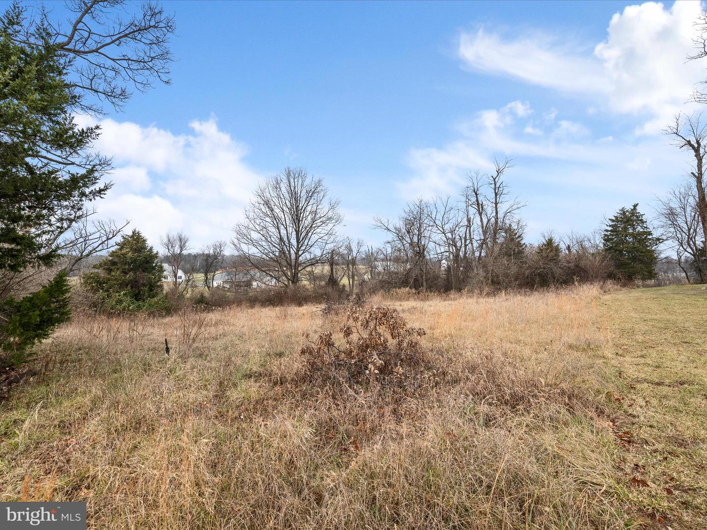 Carters Ln Property Photo 9