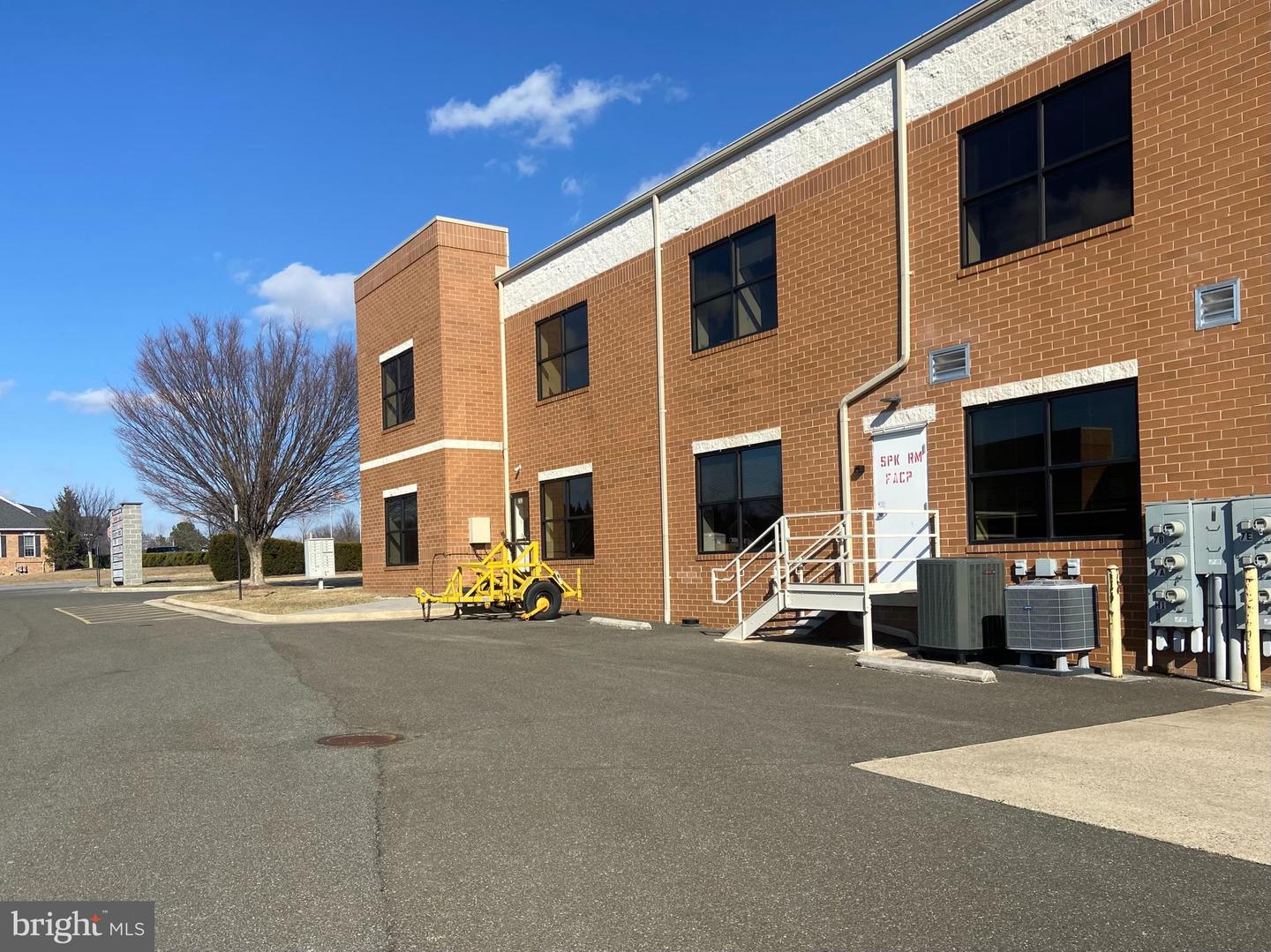 252 Airport Rd #suite 1a Property Photo 4