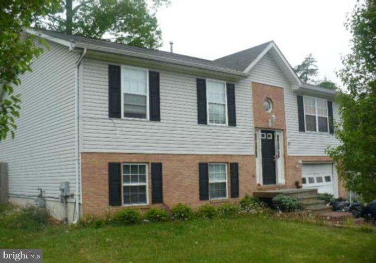 300 Woodrow Rd Property Photo