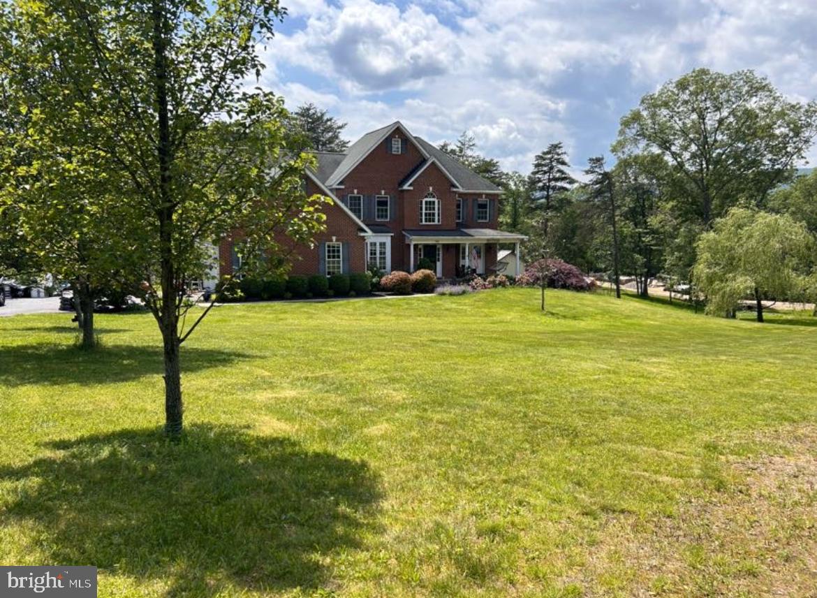 355 Fishel Rd Property Photo 2