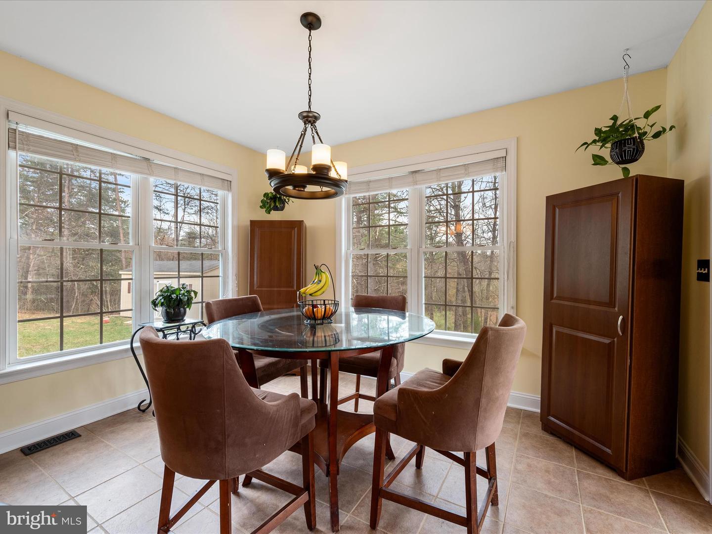 355 Fishel Rd Property Photo 17