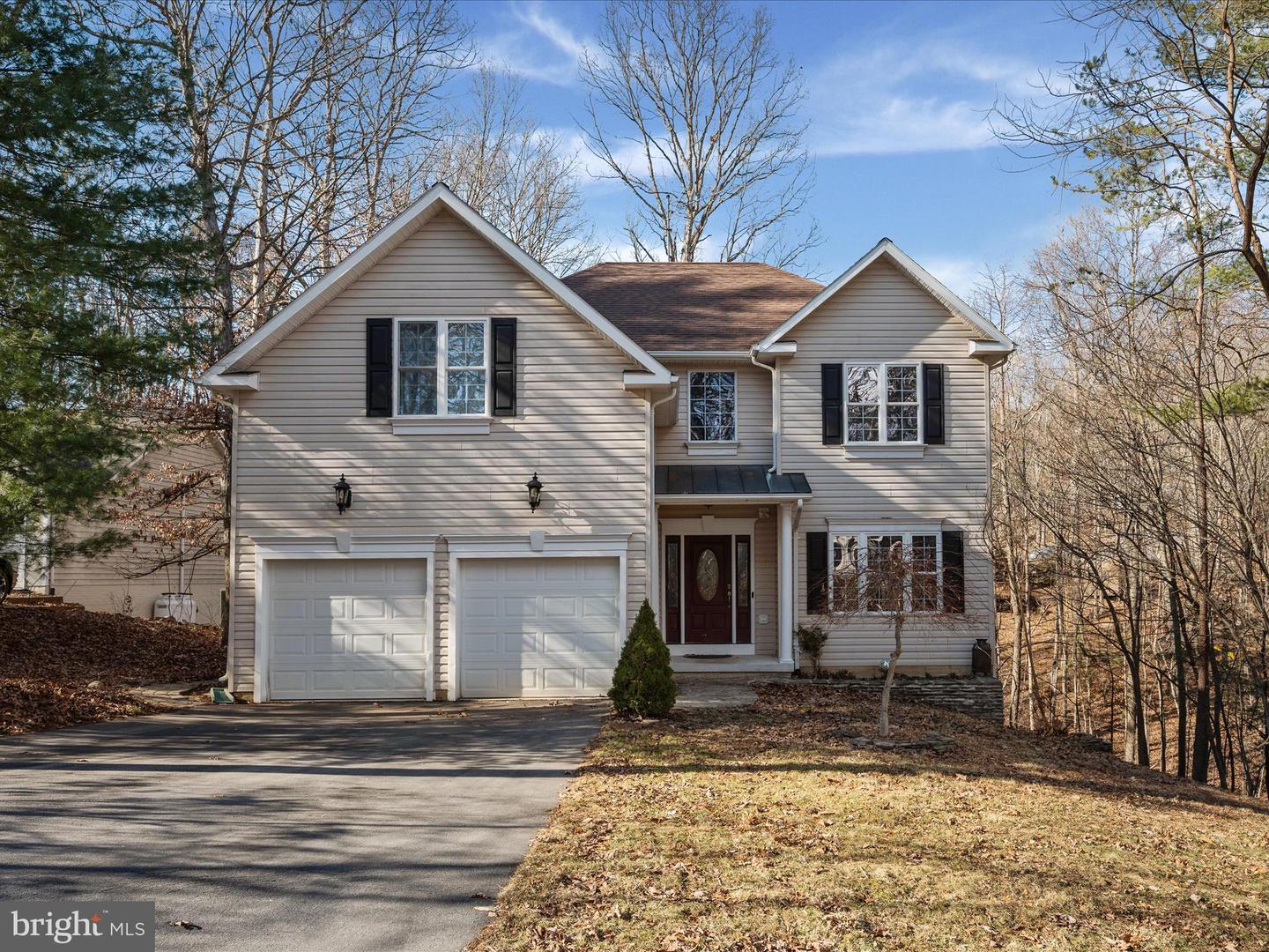 200 Greenbriar Cir Property Photo