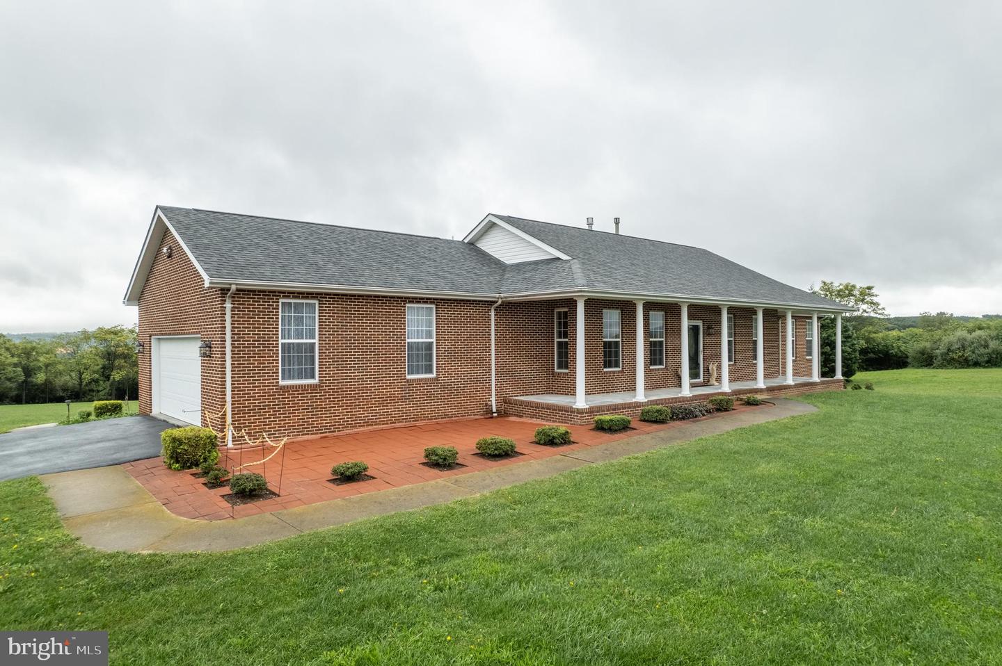 605 Parishville Property Photo