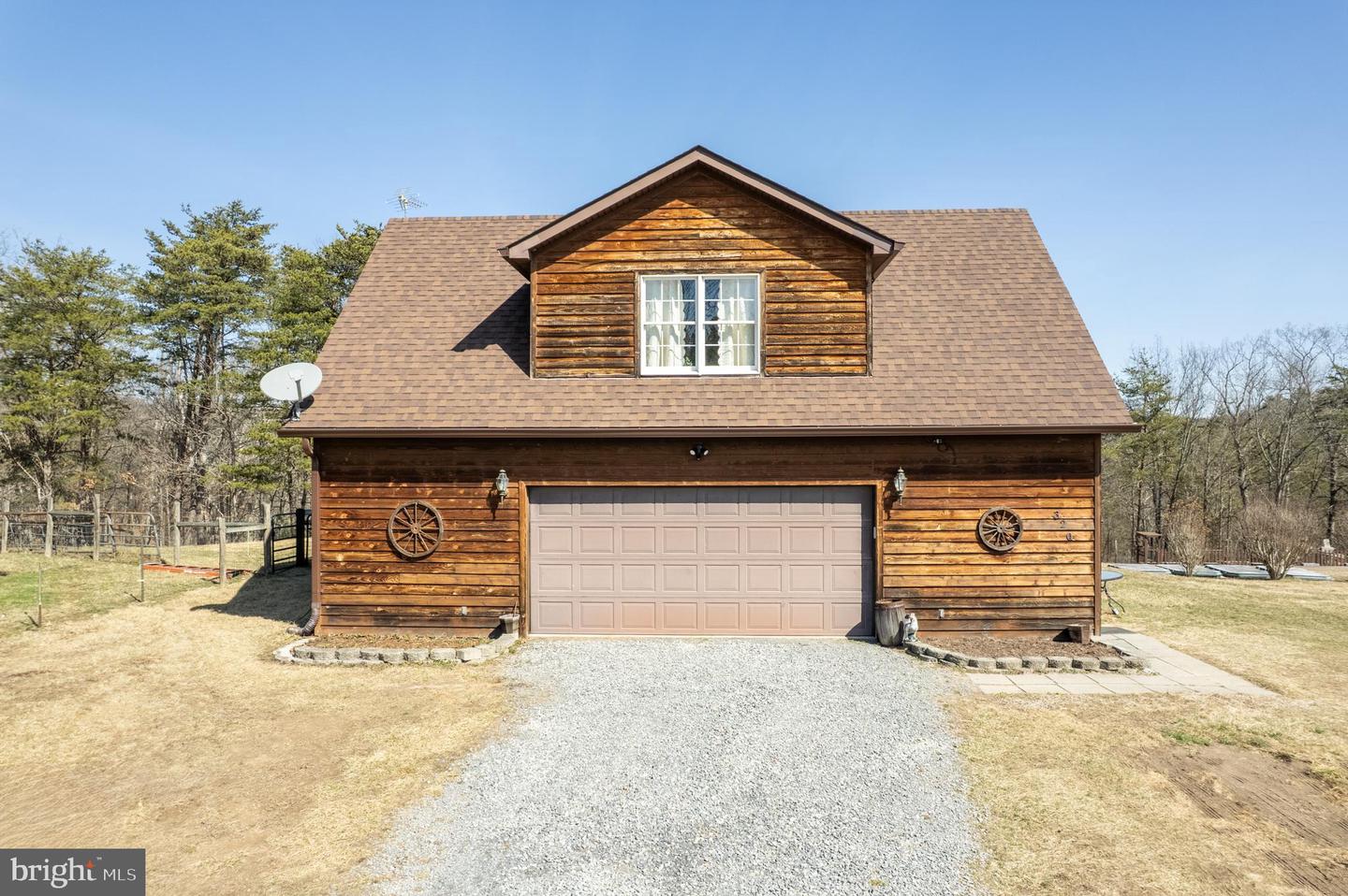 320 Adams Rd Property Photo