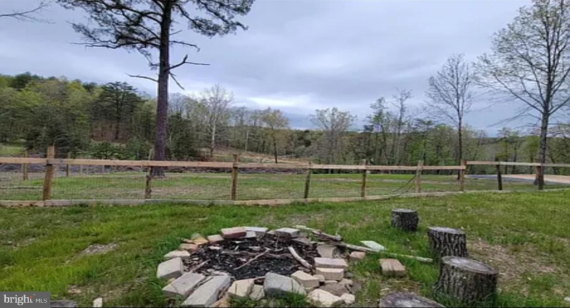 B Dehaven Real Estate Listings Main Image