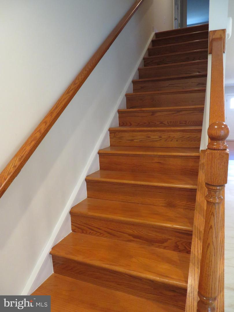 126 Maury Way Property Photo 8