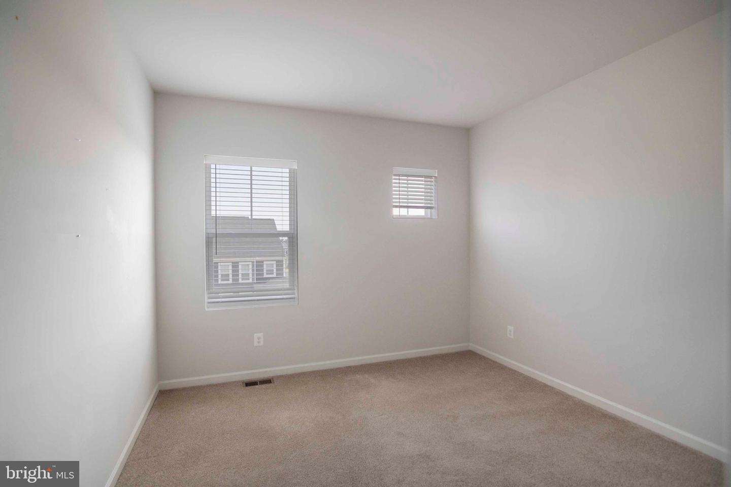 210 Parkland Dr Property Photo 61