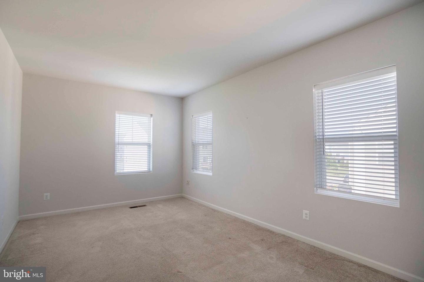 210 Parkland Dr Property Photo 67