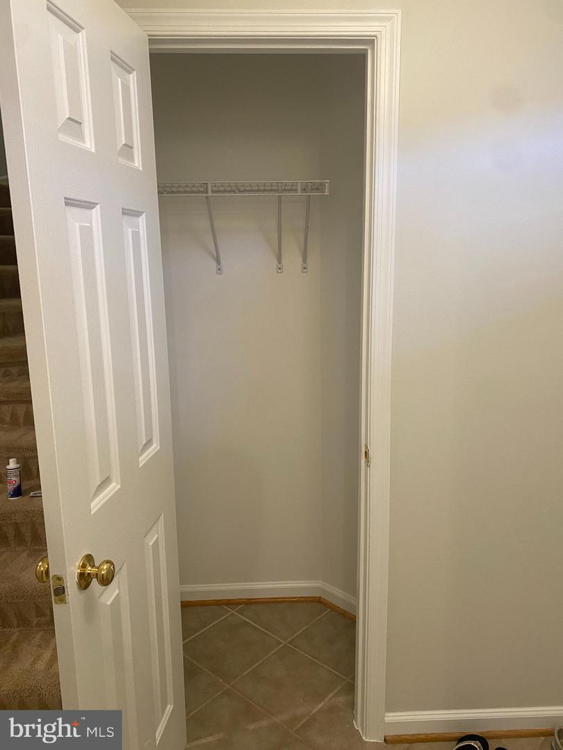 111 Pittman Ct Property Photo 3
