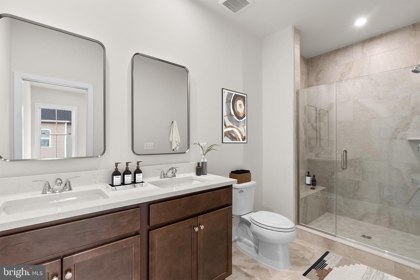 102 Galaxy Pl Property Photo 7