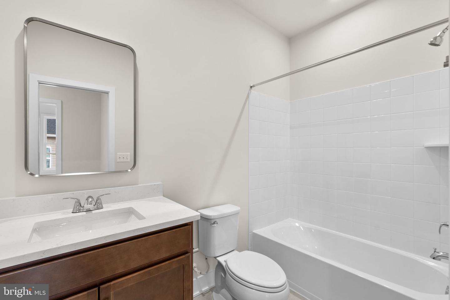 102 Galaxy Pl Property Photo 21