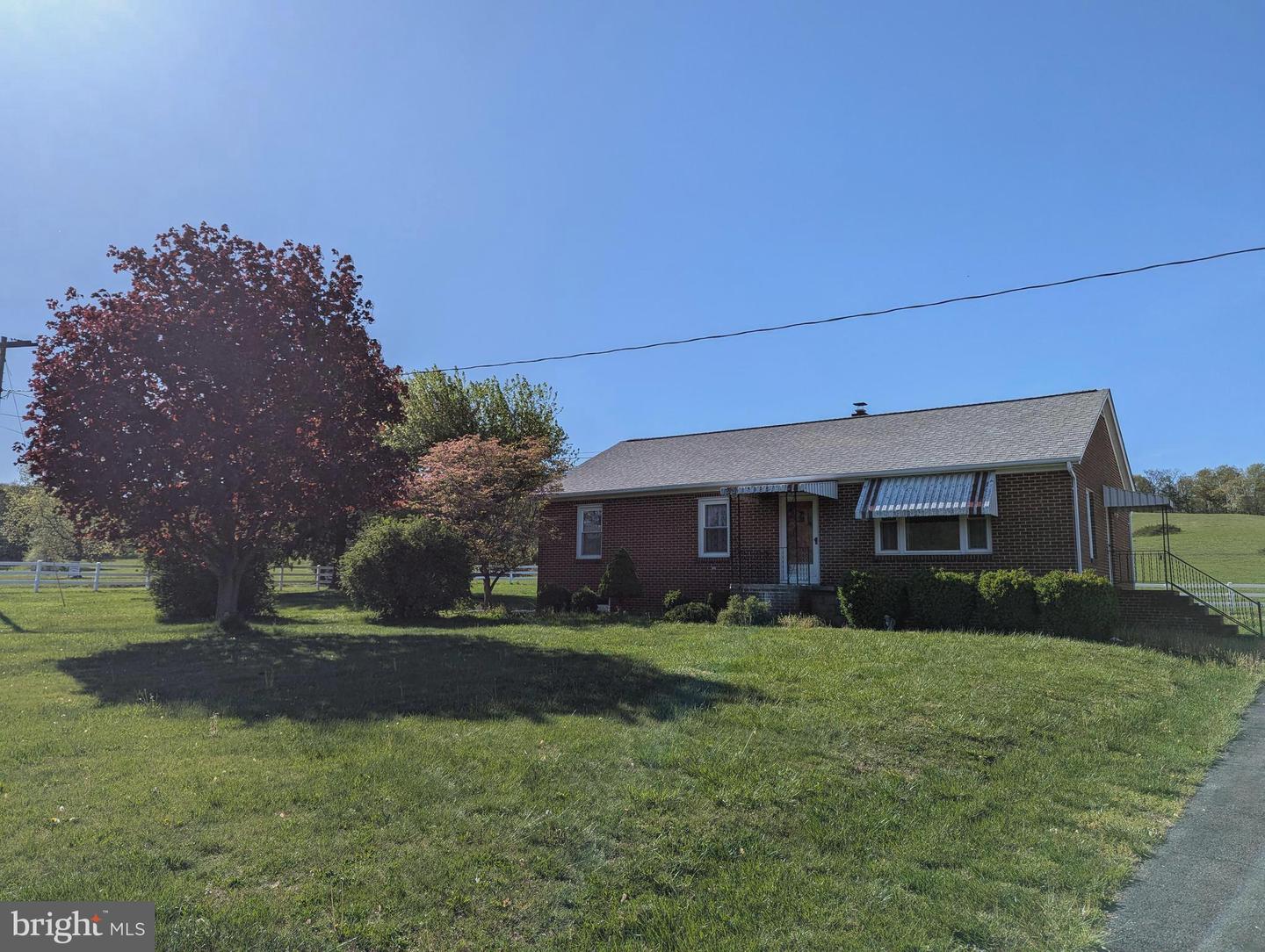 6760 Northwestern Pike Property Photo 1