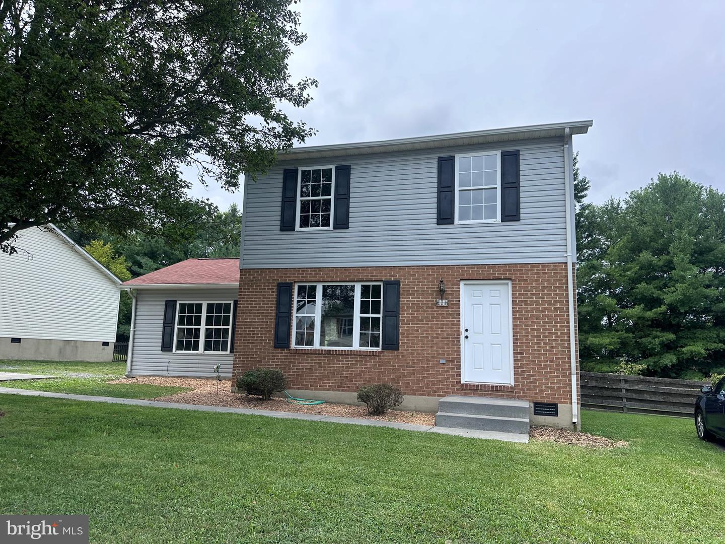 111 Old Dominion Dr Property Photo 1