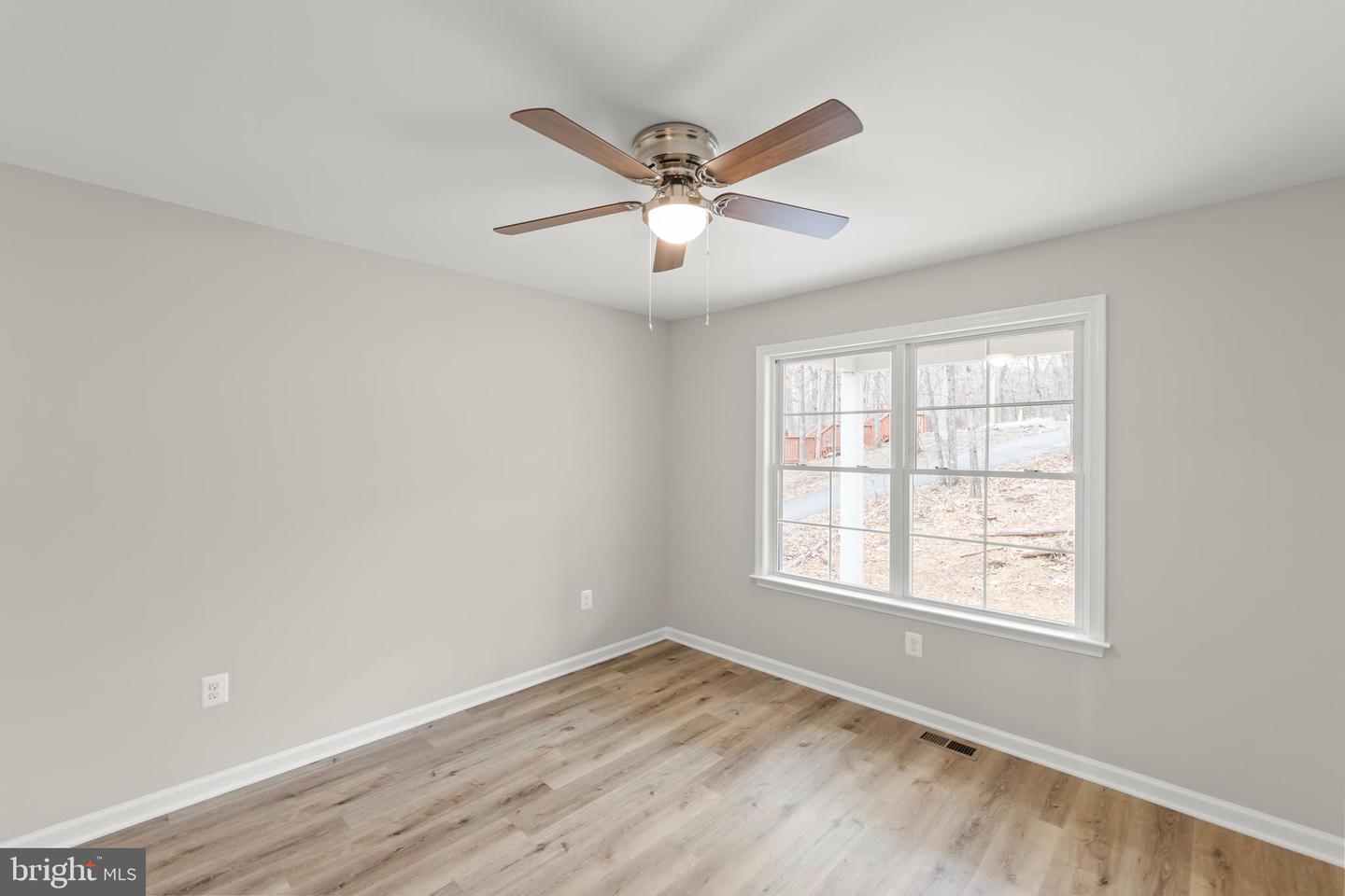 109 Sycamore Pl Property Photo 19