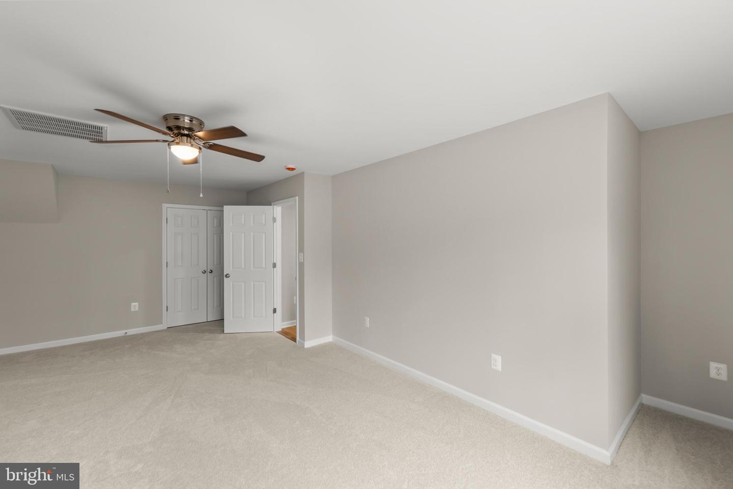 109 Sycamore Pl Property Photo 25