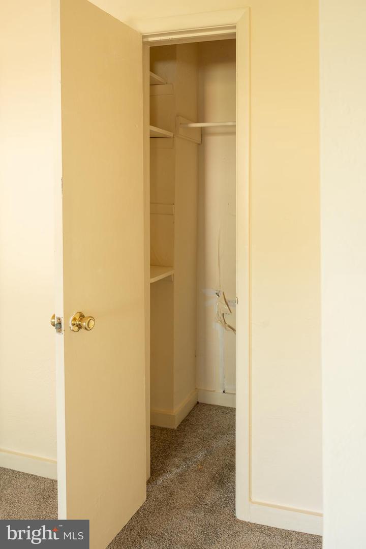 108 Martin Dr Property Photo 36
