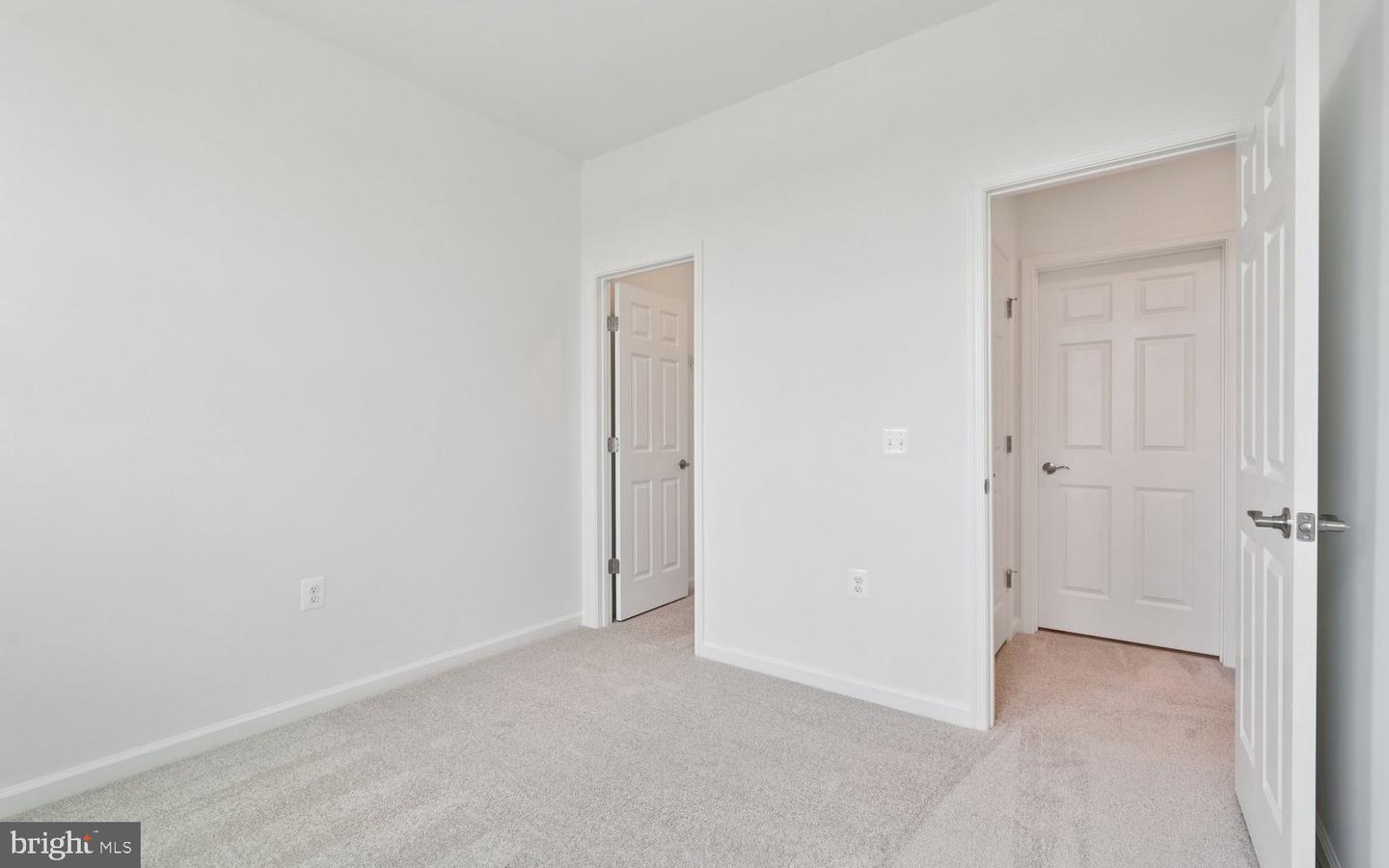 103 Castaway Pl Property Photo 23