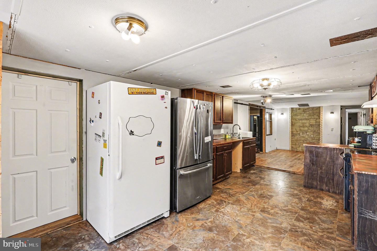 5990 Northwestern Pike Property Photo 8