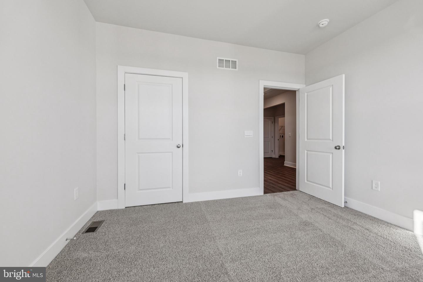 227 Hydrangea Way Property Photo 18