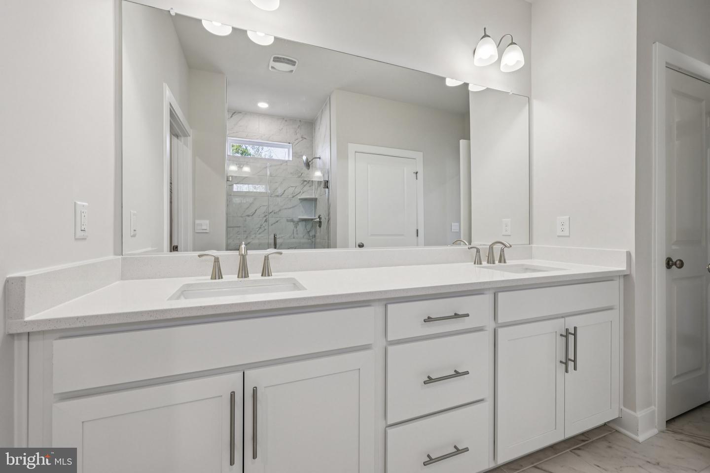 227 Hydrangea Way Property Photo 29