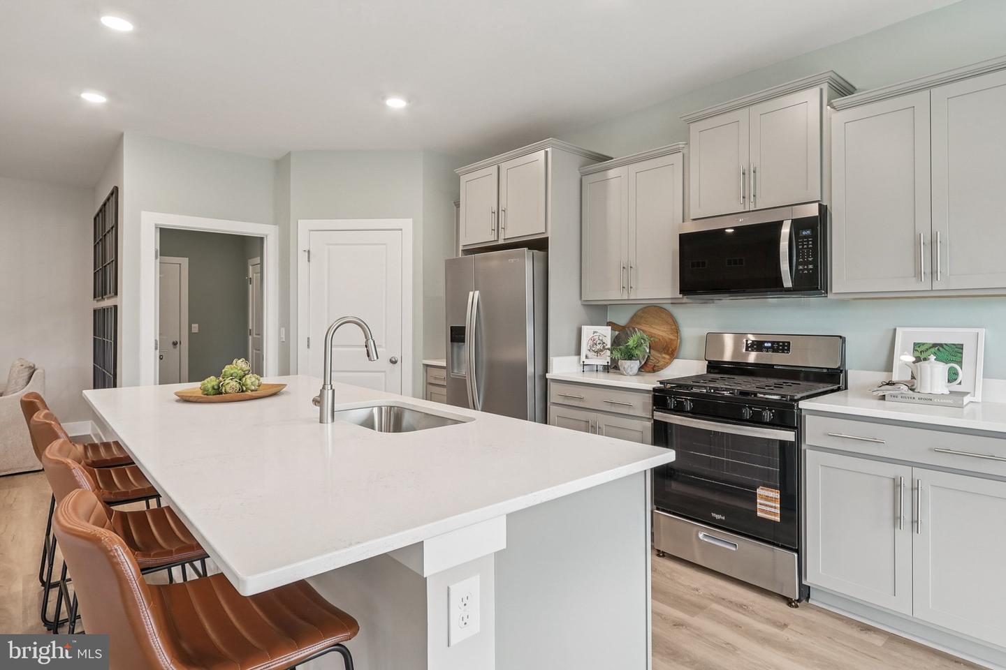 111 Hydrangea Way Property Photo 18
