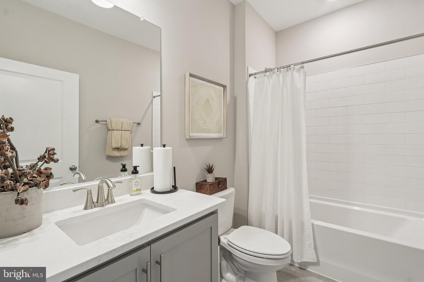 111 Hydrangea Way Property Photo 29