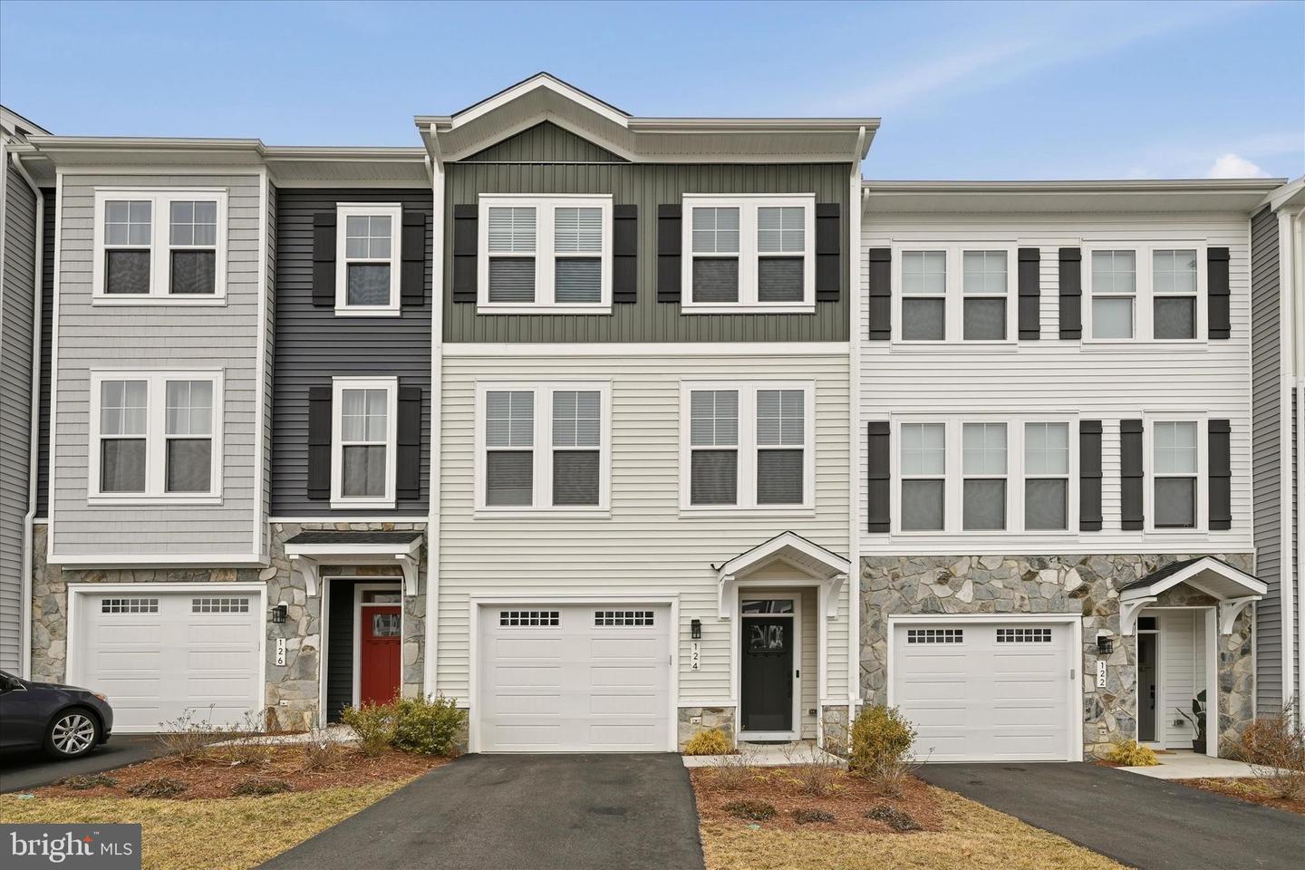 124 Checkerspot Way Property Photo 1