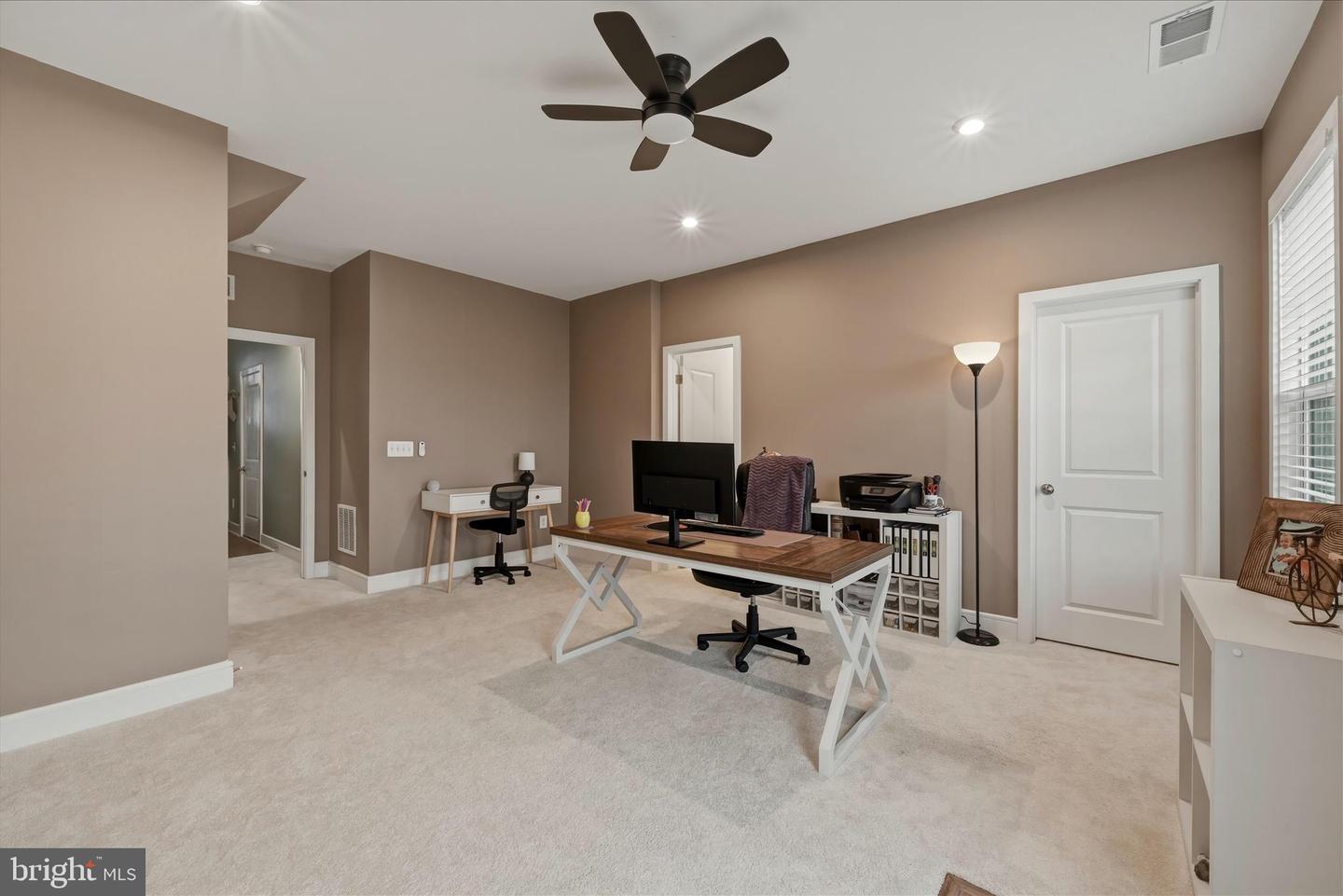 124 Checkerspot Way Property Photo 5