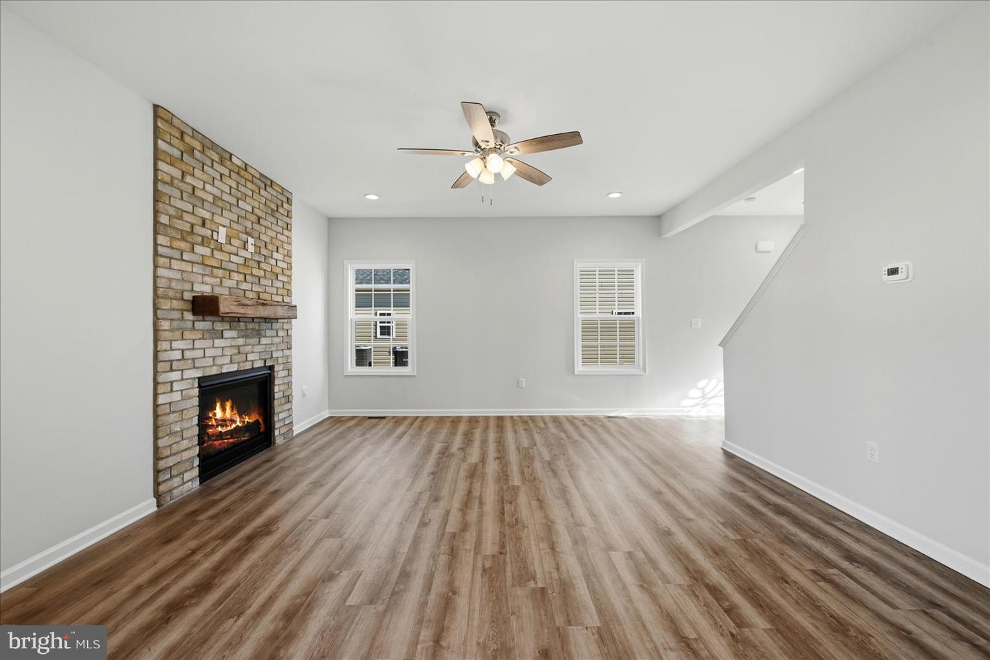 251 Rossmann Blvd Property Photo 21