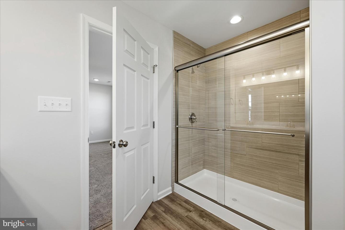 251 Rossmann Blvd Property Photo 37