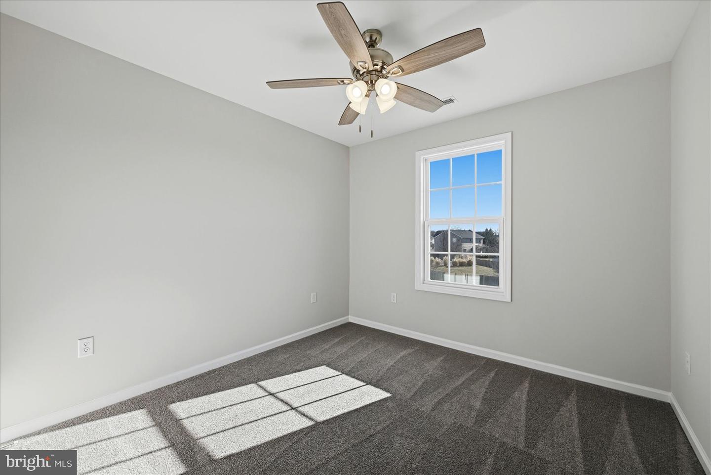 251 Rossmann Blvd Property Photo 46