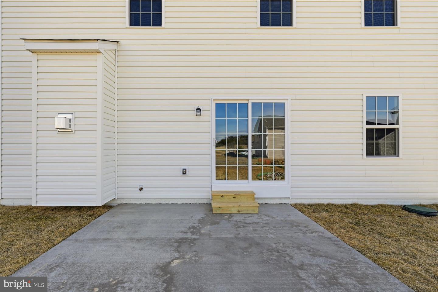 251 Rossmann Blvd Property Photo 57