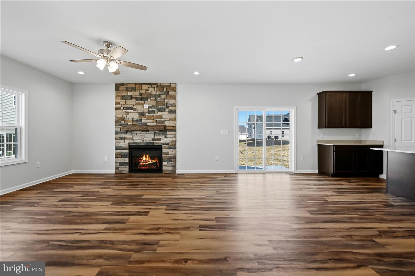 619 Farmington Blvd Property Photo 18