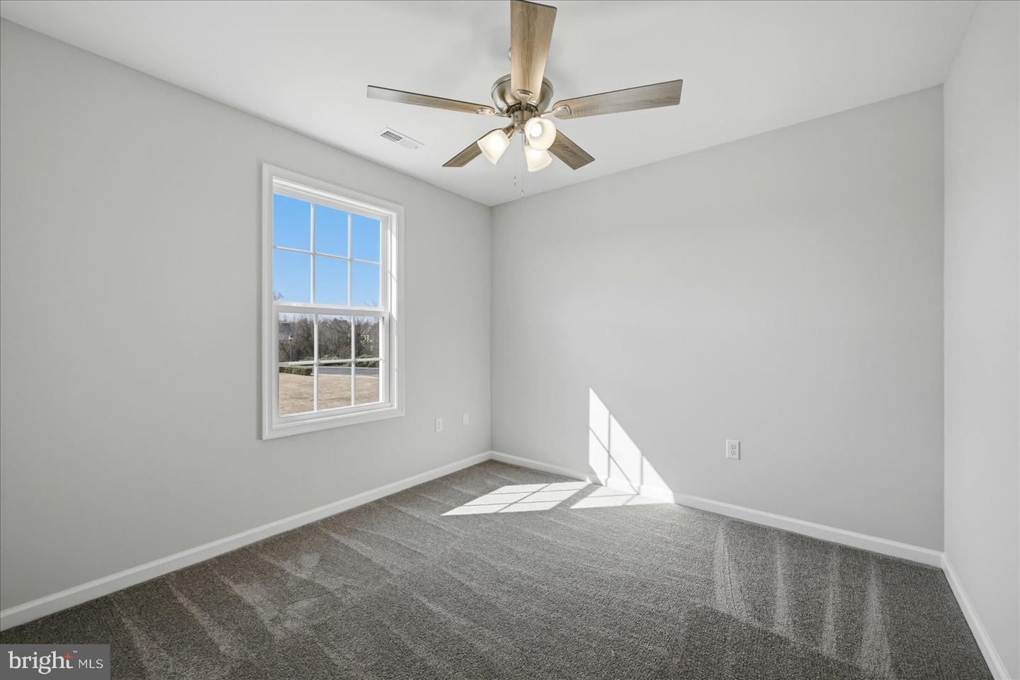 619 Farmington Blvd Property Photo 33