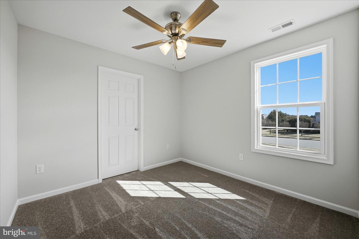 619 Farmington Blvd Property Photo 39