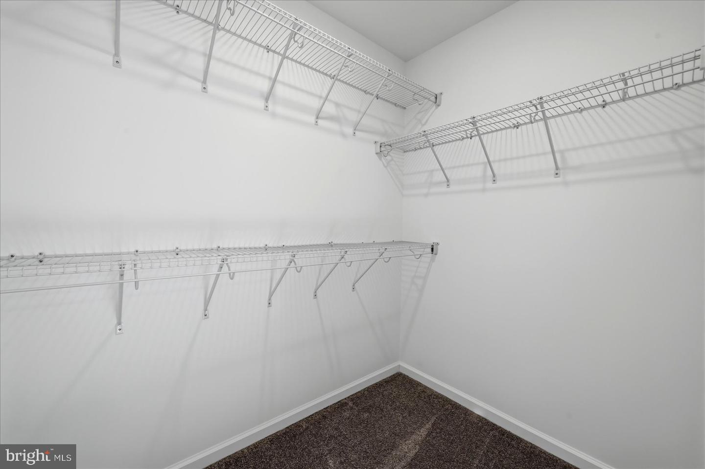 619 Farmington Blvd Property Photo 41